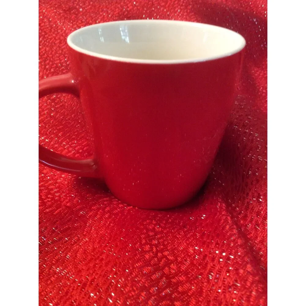 Starbucks Collectable Mug Red 12 Oz. 2021 Green Logo